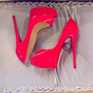 😍 Gorgeous Authentic Hot Pink PeepToe Christian Louboutin 120 Heels